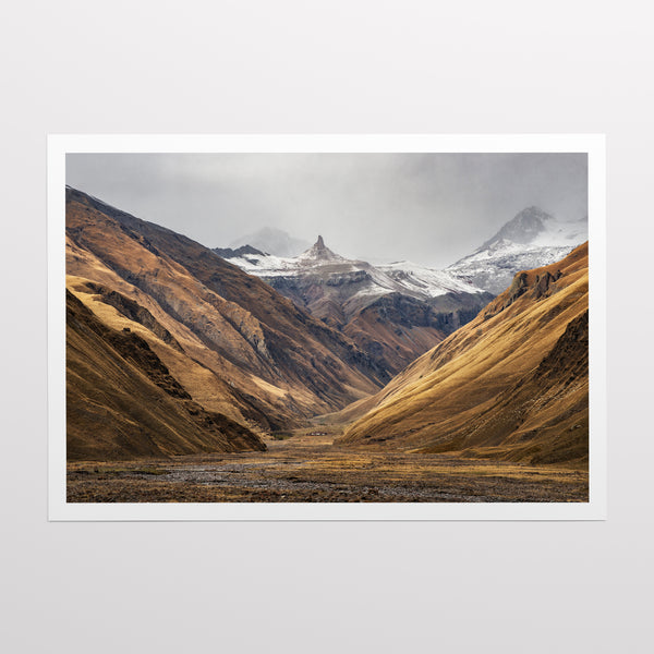 Announcement of winter in Truso Valley
