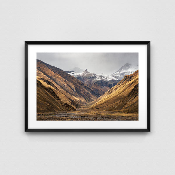 Announcement of winter in Truso Valley